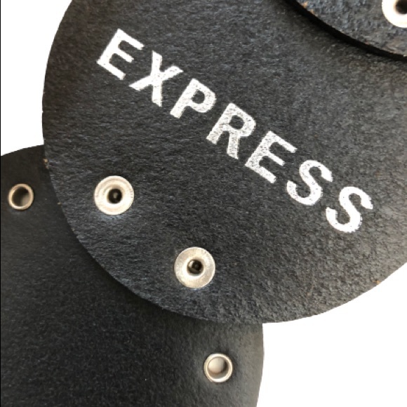 🌹EXPRESS🌹 - Picture 4 of 4